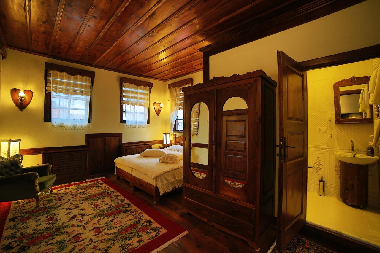 カスタモヌ Akifbey Konagi Bed & Breakfast エクステリア 写真